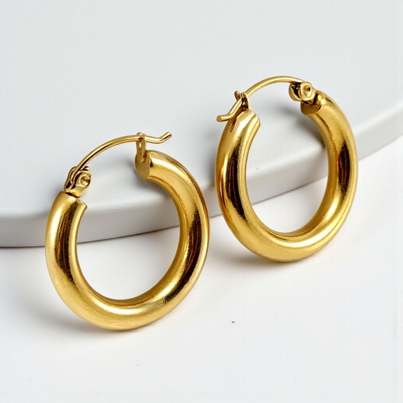 🆕 18K Gold Plated Stainless Steel Chunky Hoop Earrings 1.15" Bold Statement - Picture 1 of 10